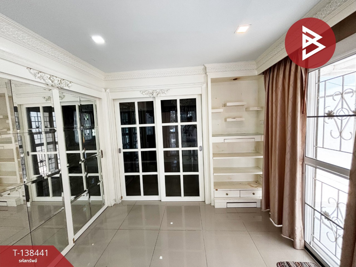 ขายบ้านแฝด หมู่บ้านเดอะวิลเลจ บางนา-วงแหวน (The Village Bangna-Wongwaen) สมุทรปราการ