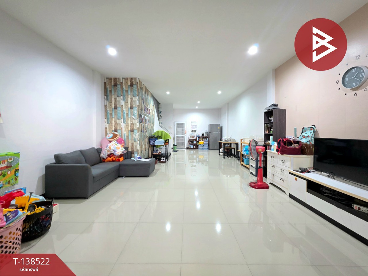 ขายทาวน์เฮ้าส์ หมู่บ้านบูรพาแลนด์ หนองค้อ ศรีราชา ชลบุรี