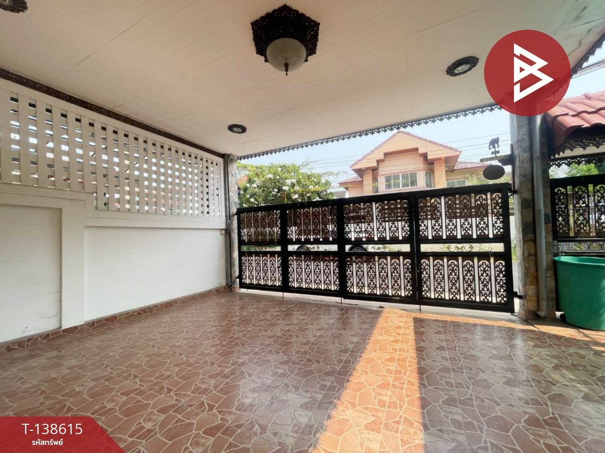 ขายทาวน์เฮ้าส์ 3 ชั้นหลังมุม หมู๋บ้านธนะธานี สุขใจ นวมินทร์ 163 กรุงเทพฯ