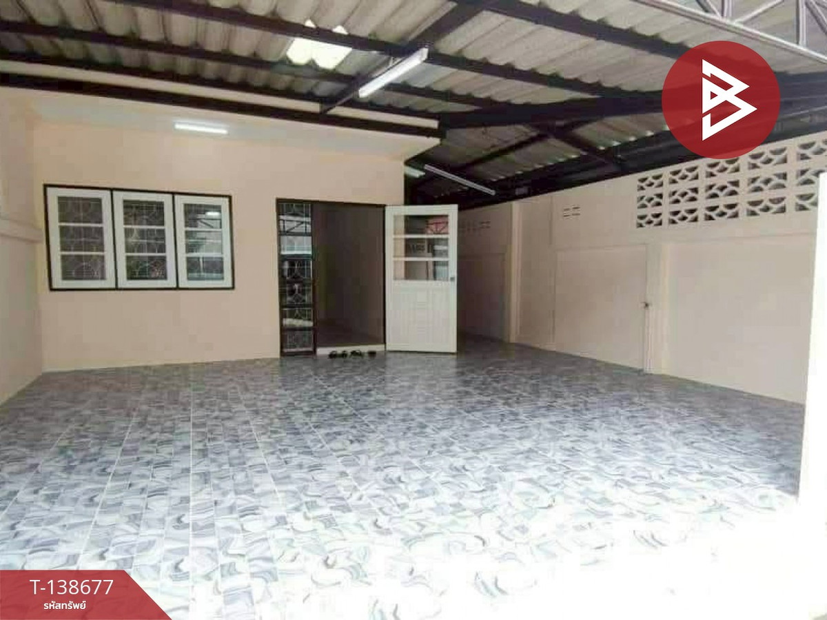 ขายทาวน์เฮ้าส์ 2 ชั้นพร้อมผู้เช่า เนื้อที่ 24.4 ตร.วา สนามจันทร์ นครปฐม