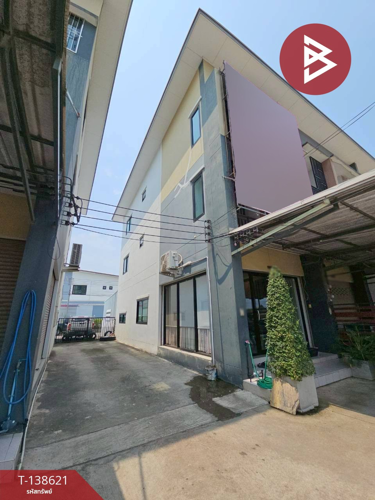 ขายอาคารพาณิชย์ หมู่บ้านเดอะเพอร์เฟค ดีเวล แสนสุข (The Perfect Dwell Saen Suk) ชลบุรี พร้อมผู้เช่า