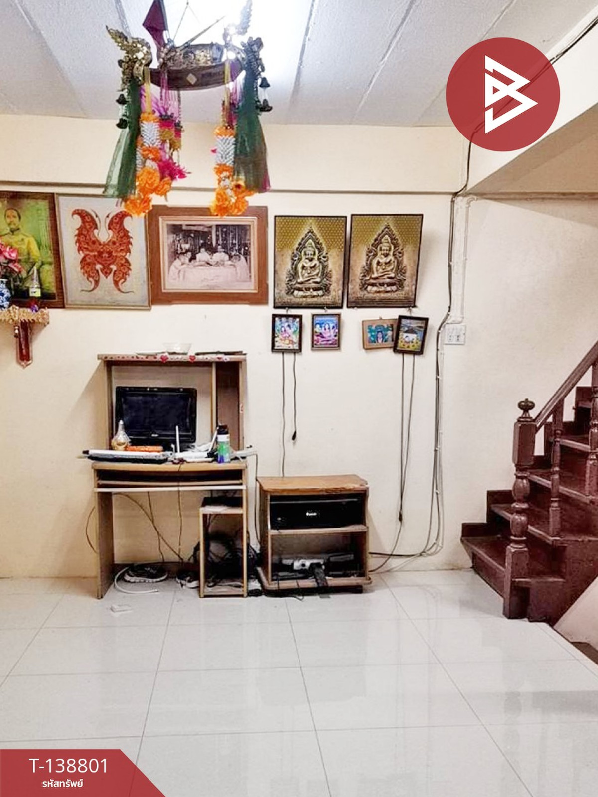 ขายอาคารพาณิชย์ 3 ชั้น เนืัอที่ 18 ตร.วา หมู่บ้านวาเลนไทน์วิลล์ รามอินทรา กรุงเทพฯ