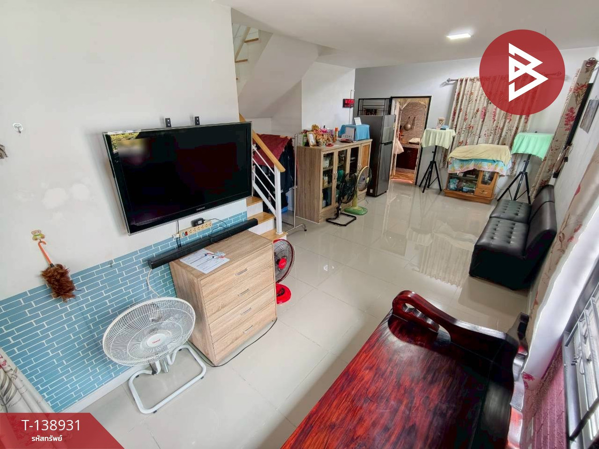 ขายด่วนทาวน์เฮ้าส์หลังมุม หมู่บ้านพฤกษา 114/2 เทพารักษ์-เมืองใหม่ สมุทรปราการ พร้อมเข้าอยู่