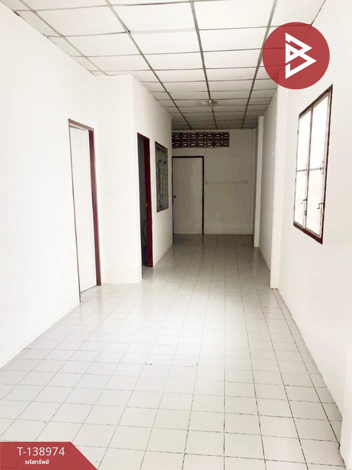 ขายทาวน์เฮ้าส์ เนื้อที่ 22 ตารางวา พานทอง ชลบุรี