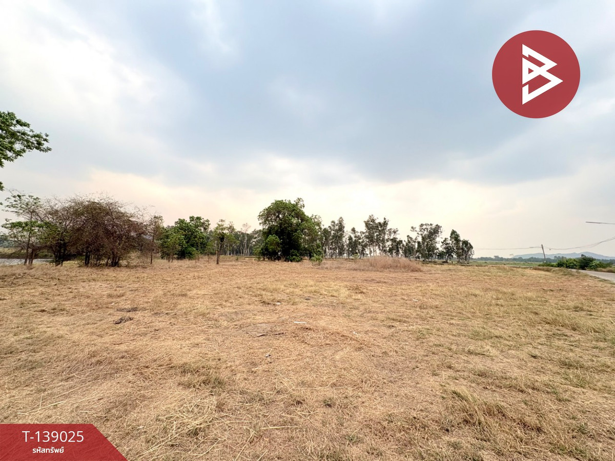 ขายที่ดิน เนื้อที่ 11 ไร่ 16 ตร.วา ตาคลี นครสวรรค์