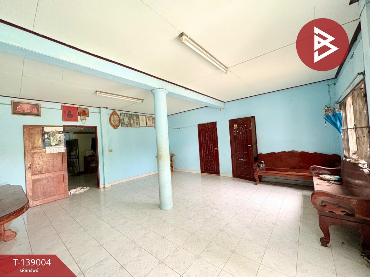 ขายบ้านเดี่ยวพร้อมที่ดิน เนื้อที่ 3 งาน 41 ตร.วา ตาคลี นครสวรรค์