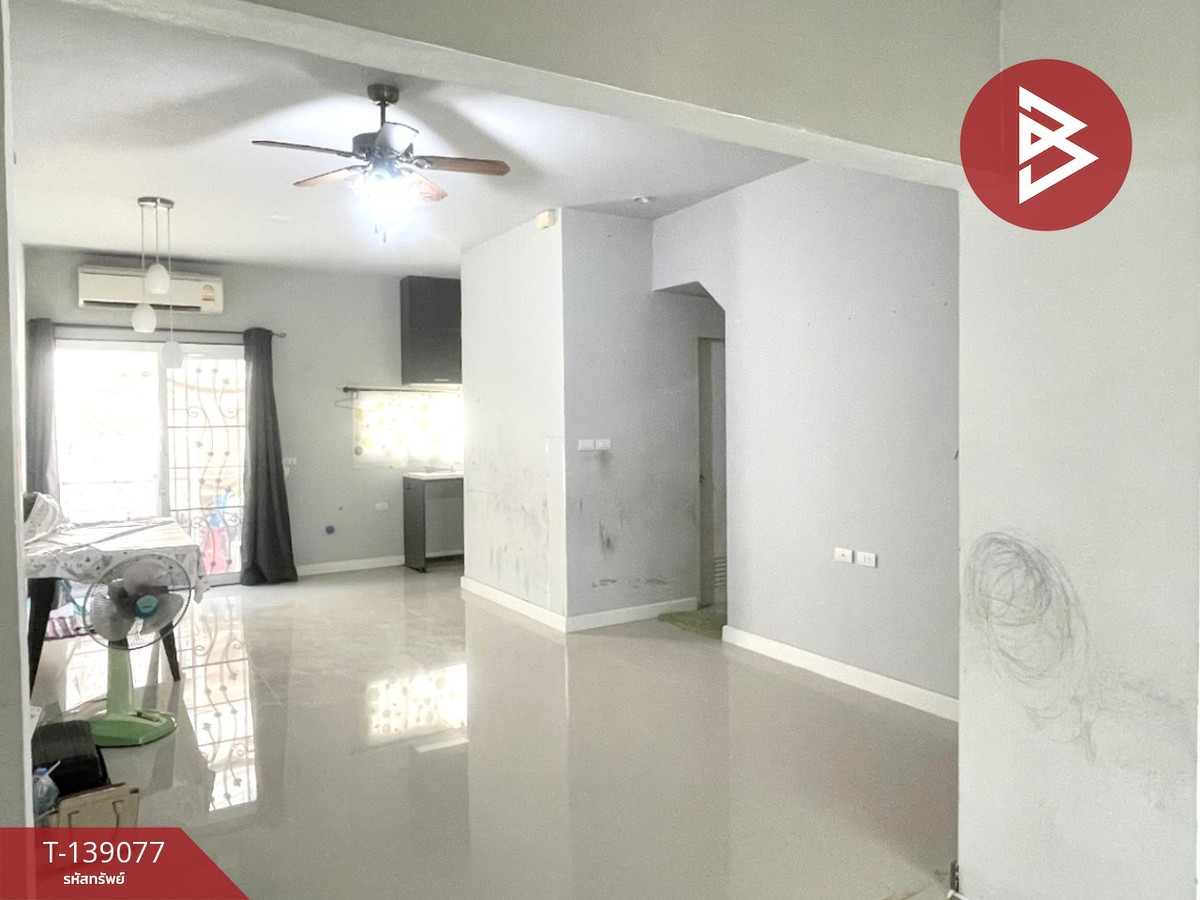 ขายทาวน์เฮ้าส์ หมู่บ้านซิตี้เซนส์ เพชรเกษม 69 บางแค กรุงเทพมหานคร