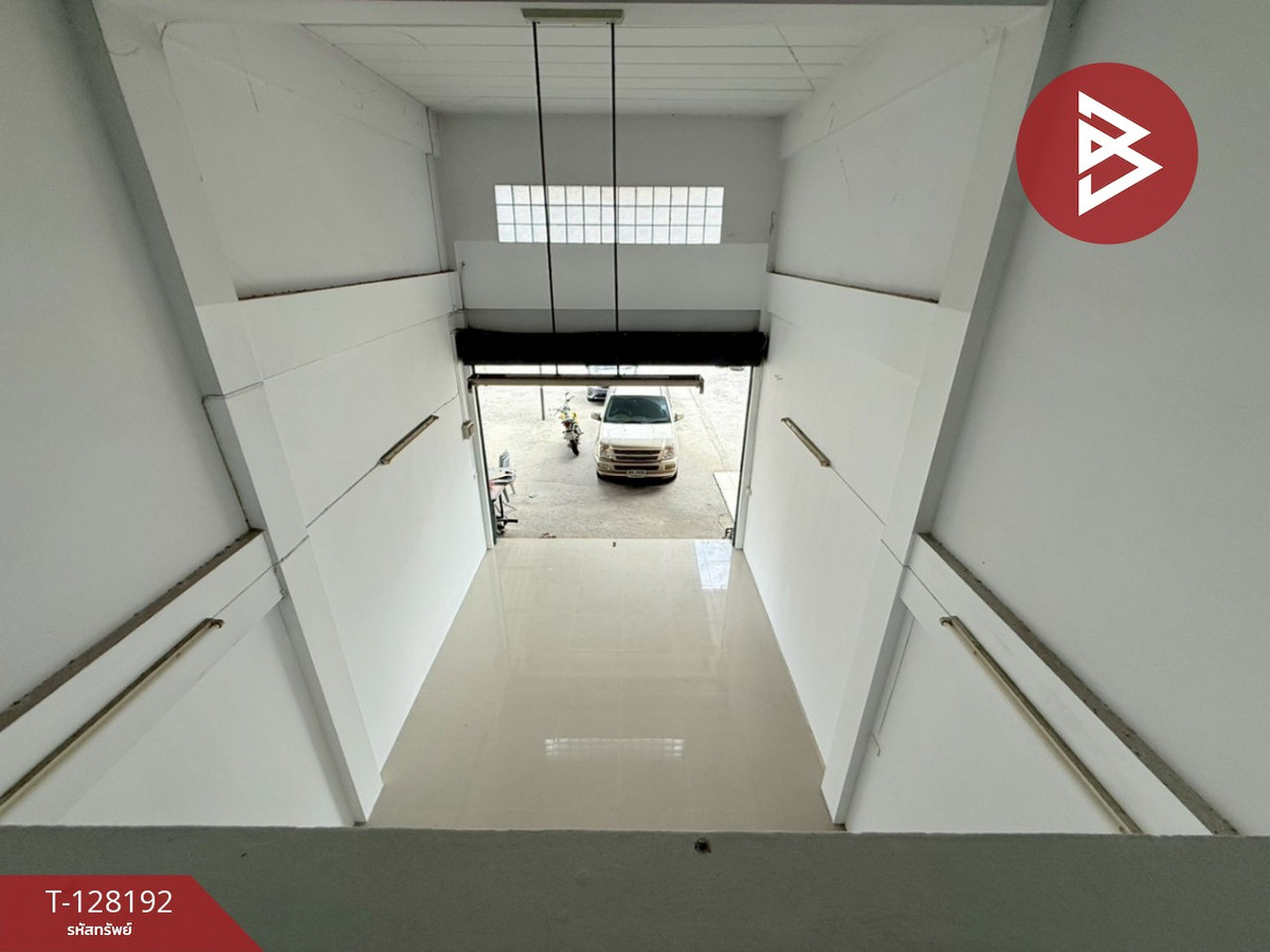 ขายอาคารพาณิชย์ 3.5 ชั้น เนื้อที่ 43 ตร.วา บางบัวทอง นนทบุรี