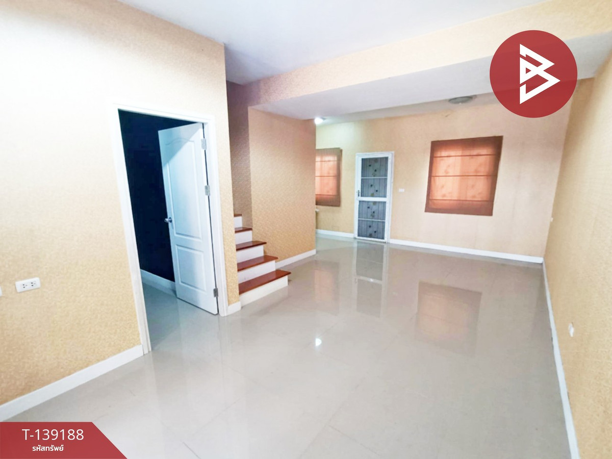 ขายทาวน์เฮ้าส์ หมู่บ้านไลโอ บลิสซ์ ลำลูกกา-คลอง 2 ปทุมธานี