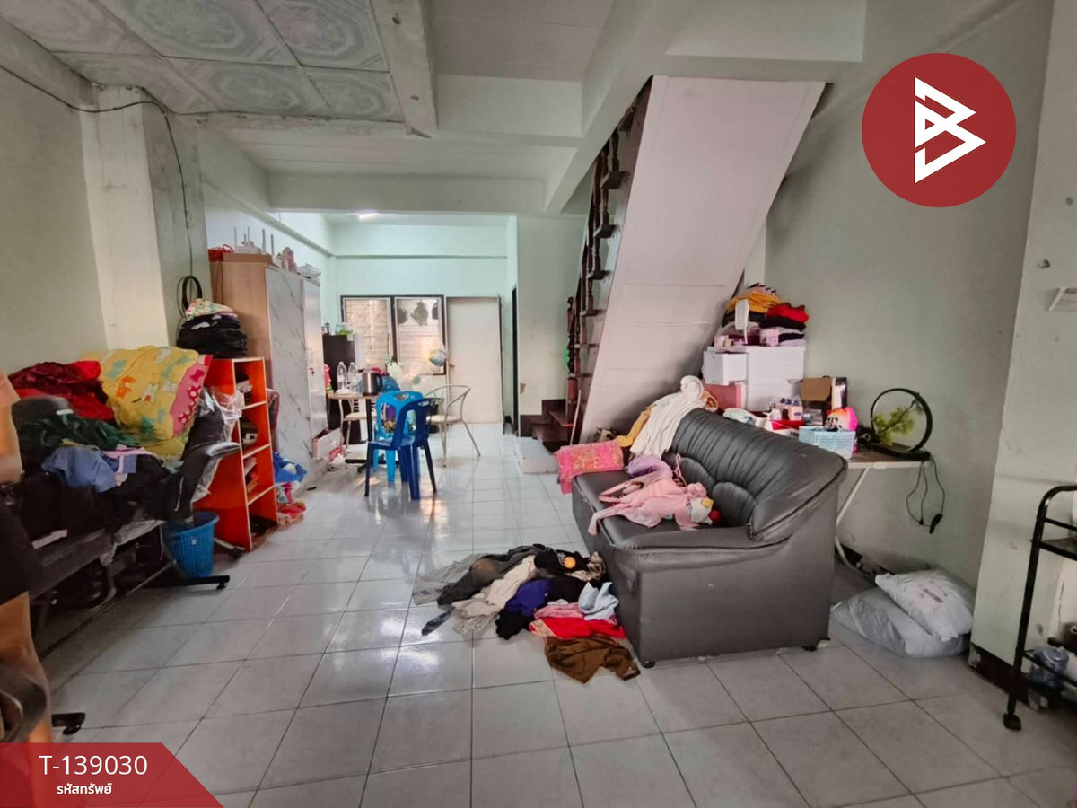 ขายทาวน์เฮ้าส์ 2 ชั้น หมู่บ้านรัชธานี2 เทพารักษ์ สมุทรปราการ พร้อมผู้เช่า