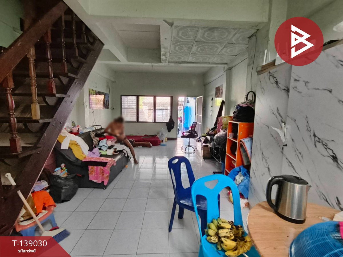 ขายทาวน์เฮ้าส์ 2 ชั้น หมู่บ้านรัชธานี2 เทพารักษ์ สมุทรปราการ พร้อมผู้เช่า