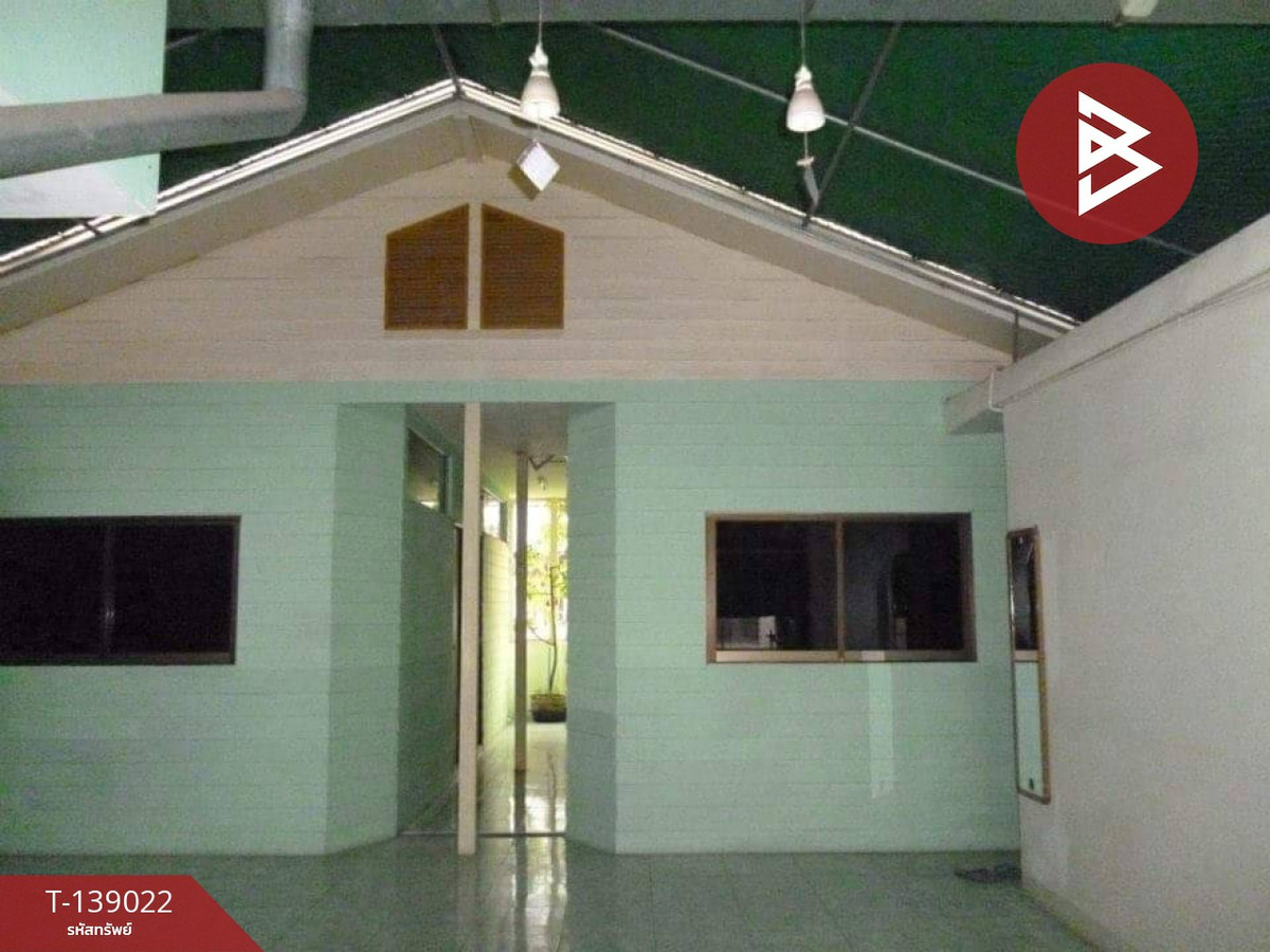 ขายอาคารพาณิชย์ 2 คูหา เนื้อที่ 32 ตร.วา ในเมือง พิษณุโลก