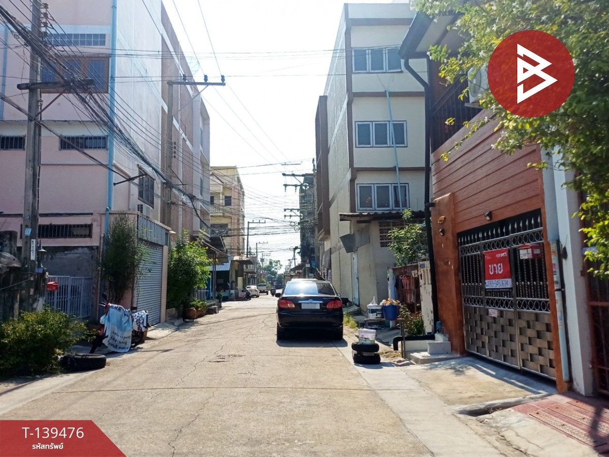 ขายทาวน์เฮ้าส์ หมู่บ้านศรีเพชร เพชรเกษม 106 หนองแขม กรุงเทพมหานคร