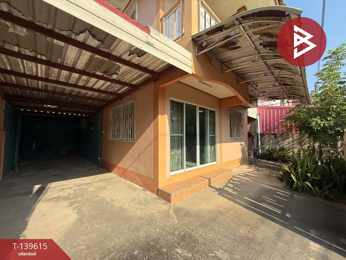 ขายบ้านแฝด หมู่บ้านวราภิรมย์ นครชัยศรี นครปฐม