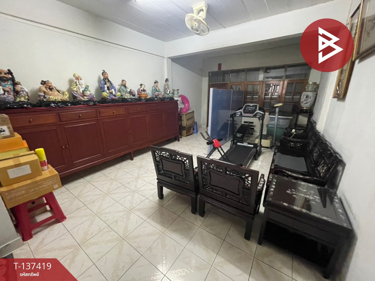 ขายอาคารพาณิชย์ 4 ชั้น เนื้อที่ 55.5 ตร.วา บางนา กรุงเทพมหานคร