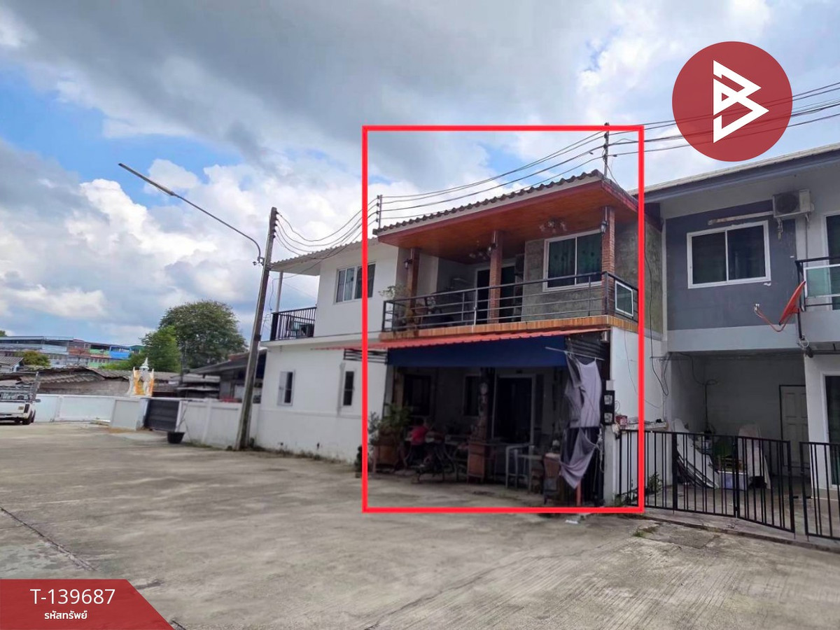 ขายทาวน์เฮ้าส์ 2 ชั้น เนื้อที่ 21 ตร.วา วัดใหม่ จันทบุรี