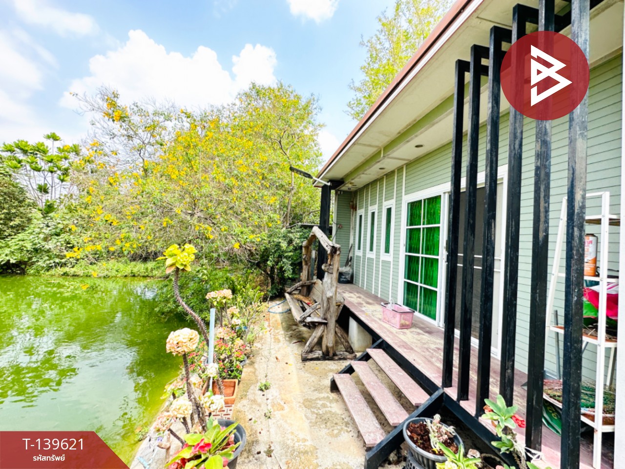 ขายที่ดินพร้อมสวนและบ้านน็อคดาวน์ เนื้อที่ 7 ไร่ 38 ตารางวา ระพุทธบาท สระบุรี ติดถนนล้อมรั้ว ถมดินแล้ว