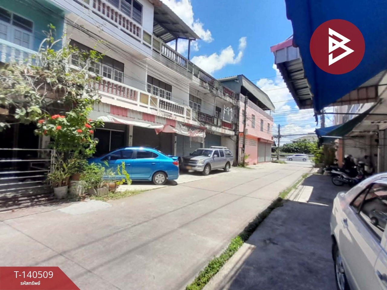 ขายอาคารพาณิชย์ 3 ชั้น เนื้อที่ 20 ตร.วา บ้านปรก สมุทรสงคราม