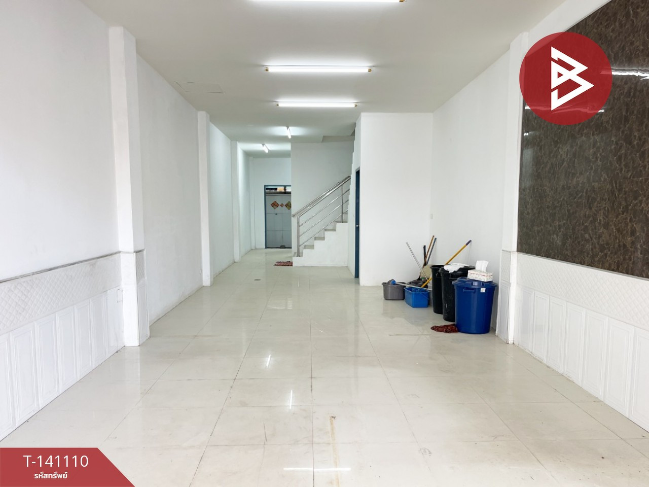 ขายอาคารพาณิชย์ 3 ชั้น เมืองอุดรธานี ตรงข้ามโรงเรียนเทศบาล 5 ทำเลค้าขาย