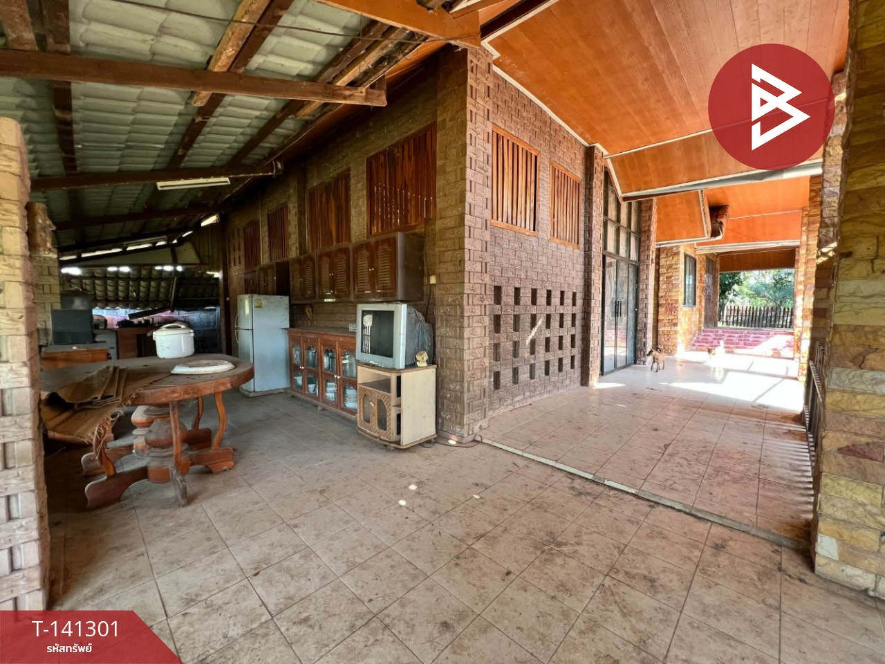 ขายบ้านเดี่ยวพร้อมที่ดิน เนื้อที่ 2 ไร่ 50 ตร.วา เดชอุดม อุบลราชธานี
