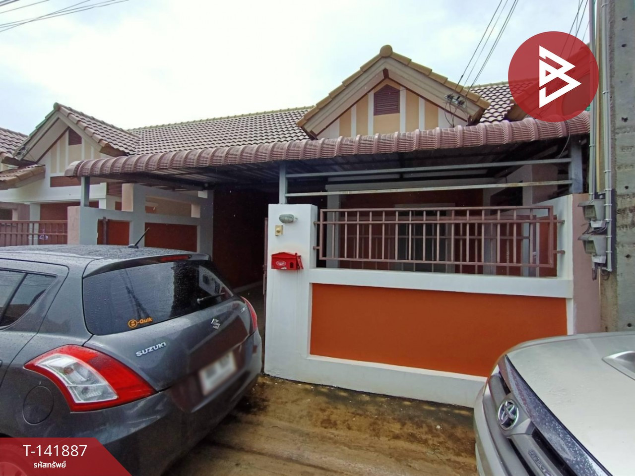 ขายทาวน์เฮ้าส์ หมู่บ้านเซนสิริทาวน์1 สุขุมวิท-แยกเจ (Censiri Town Sukhumvit) ชลบุรี