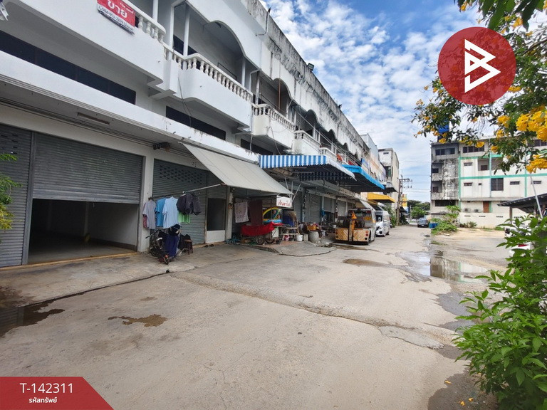 ขายอาคารพาณิชย์ 3 ชั้น เนื้อที่ 16.1 ตร.วา ต.ลำพยา นครปฐม ทำเลดี
