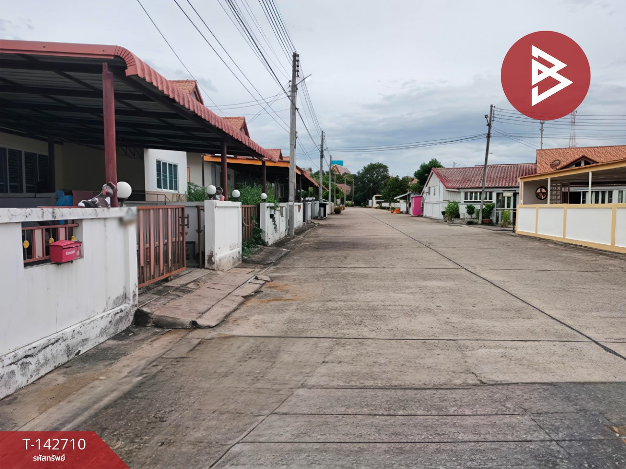 ขายบ้านแฝด หมู่บ้านแผ่นดินทอง ลิฟวิ่งโฮมส์ (Pandintong Living Homes) ปลวกแดง ระยอง