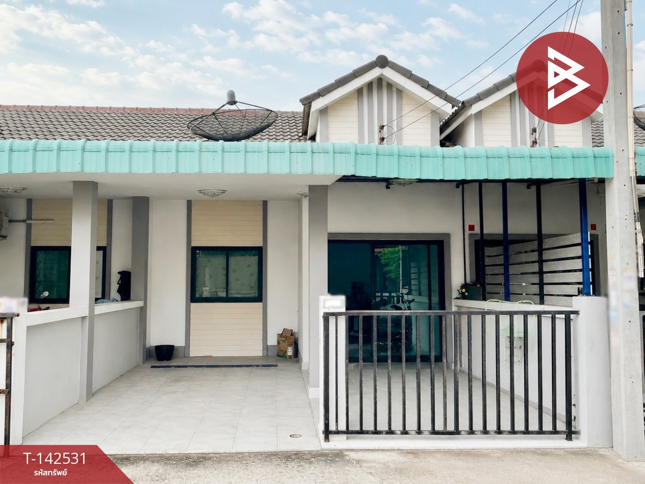 ขายทาวน์เฮ้าส์ หมู่บ้านศิลากร ปาร์ควิลล์7 พานทอง (Sirakorn Park Ville7) พานทอง
