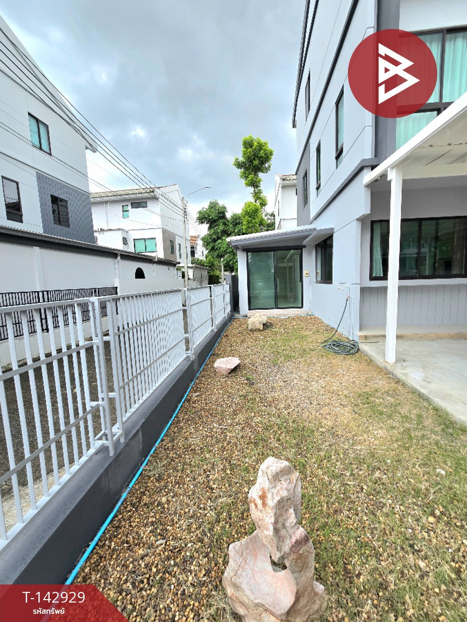 ขายทาวน์เฮ้าส์ หมู่บ้านเดอะเทอเรส รามอินทรา65 กรุงเทพมหานคร (The Terrace Ramintra65)