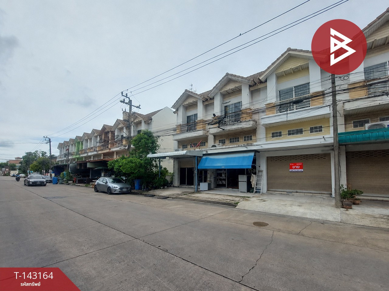 ขายอาคารพาณิชย์ 2 ชั้นครึ่ง หมู่บ้านพูนสินธานี 3 ลาดกระบัง กรุงเทพมหานคร