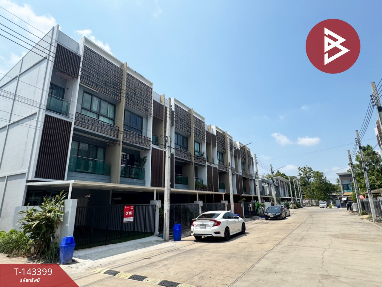ขายทาวน์โฮม 3 ชั้น หมู่บ้านเดอะวิชั่น ลาดพร้าว-นวมินทร์ กรุงเทพมหานคร