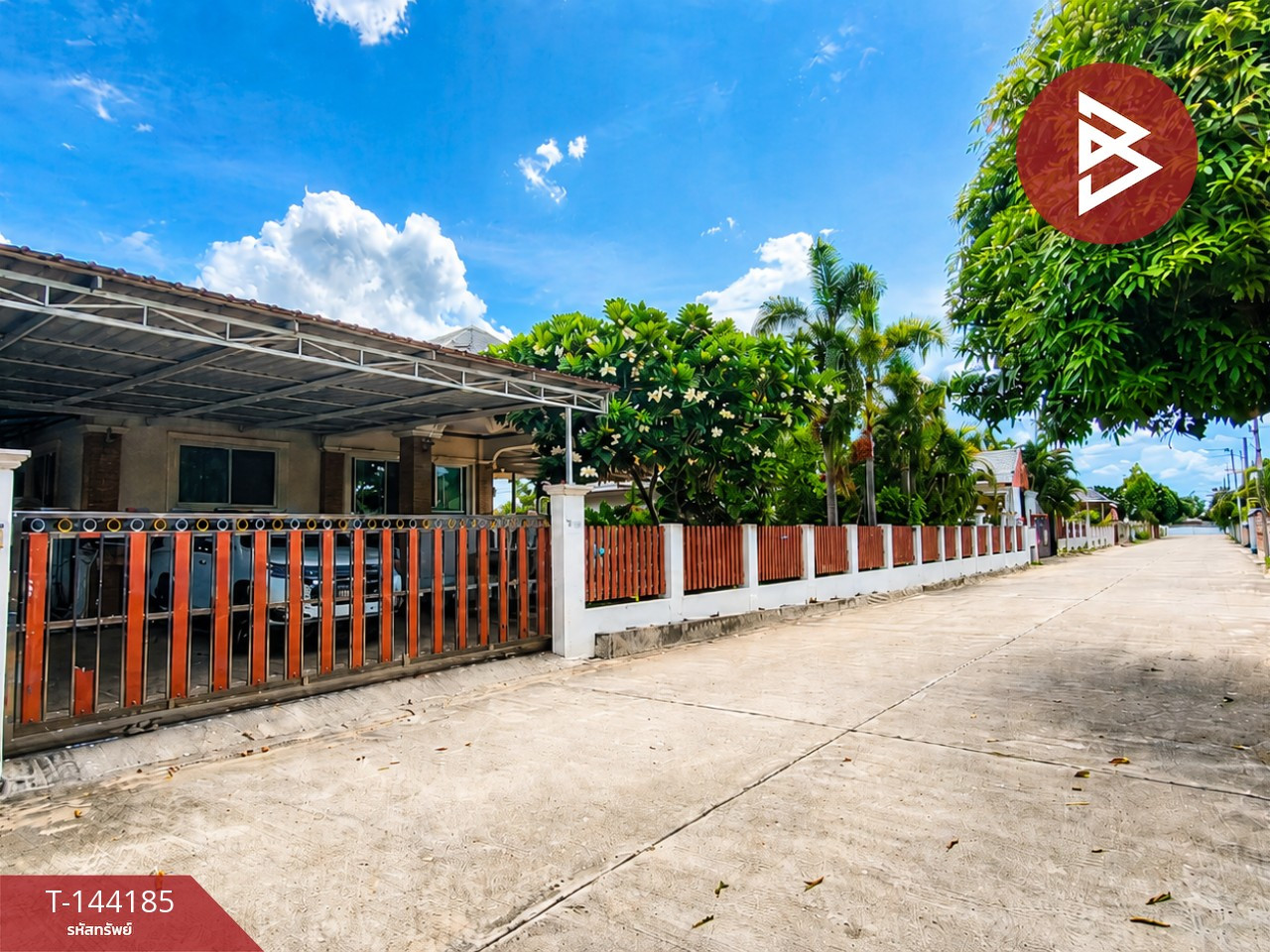 ขายบ้านเดี่ยว หมู่บ้านลีลาวดี โพรงมะเดื่อ นครปฐม