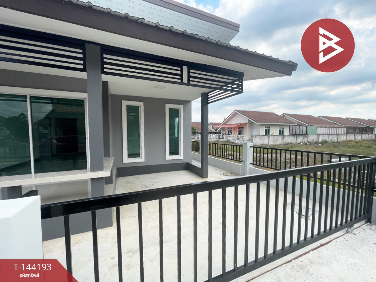 ขายบ้านเดี่ยว โครงการบ้านรักเก้า 9 มีนบุรี กรุงเทพฯ พื้นที่กว้าง บรรยากาศสงบ