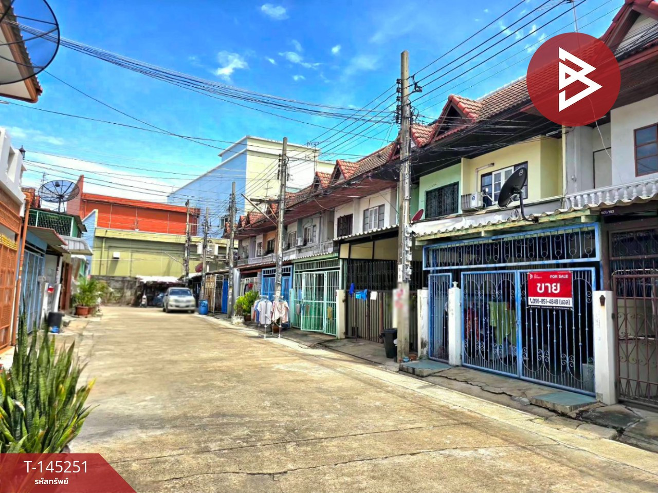 ขายทาวน์เฮ้าส์ หมู่บ้านแสงทองวิลล่า เพชรเกษม65/1 (Saengthong Villa Phetkasem65/1) บางแค กรุงเทพมหานคร