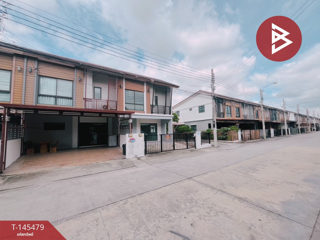 ขายทาวน์เฮ้าส์ หมู่บ้านพฤกษาไพร์ม ลาดกระบัง-สุวรรณภูมิ บางเสาธง สมุทรปราการ พร้อมเข้าอยู่