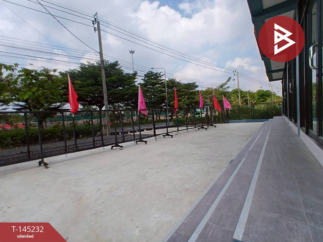 ขายสำนักงานสร้างใหม่ ติดถนน ถ.กาญจนาภิเษก11/5 เนื้อที่ 41.3 ตร.วา คันนายาว กรุงเทพมหานคร