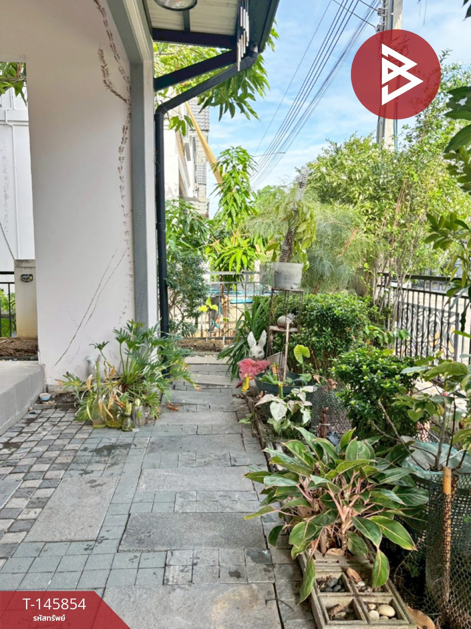 ขายบ้านแฝด หมู่บ้านโมดิวิลล่า บางนา (Modi Villa Bangna) สมุทรปราการ