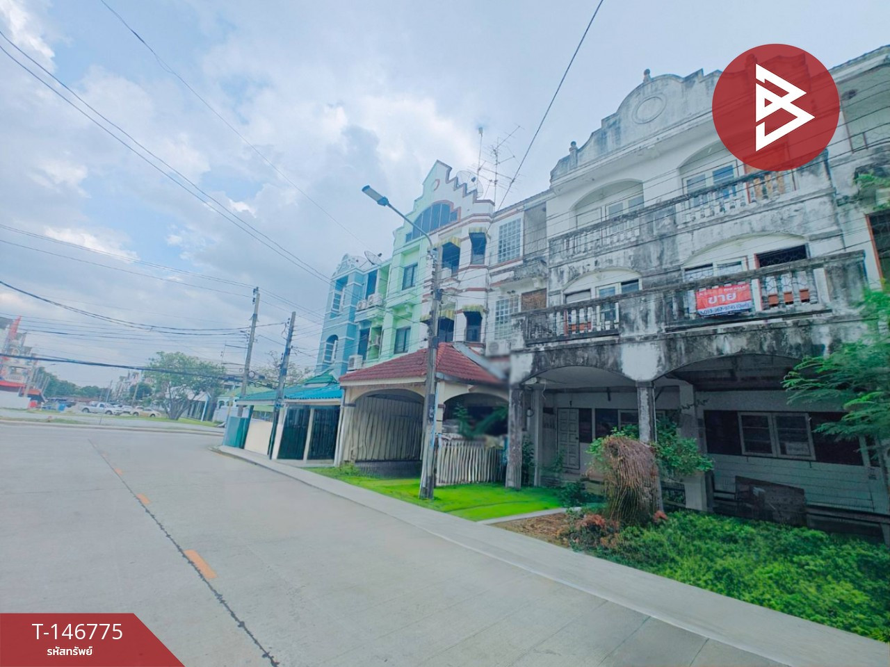 ขายทาวน์โฮม หมู่บ้านลัลลี่วิลล์2 ศรีนครินทร์-เทพารักษ์ บางพลี สมุทรปราการ