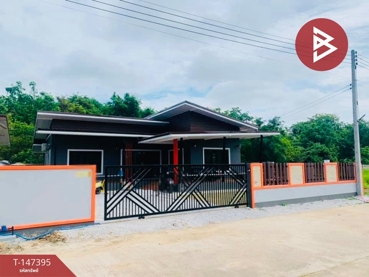 ขายบ้านเดี่ยวชั้นเดียว เนื้อที่ 90.2 ตร.วา ต.หนองปลิง กำแพงเพชร ทำเลดีติดถนน