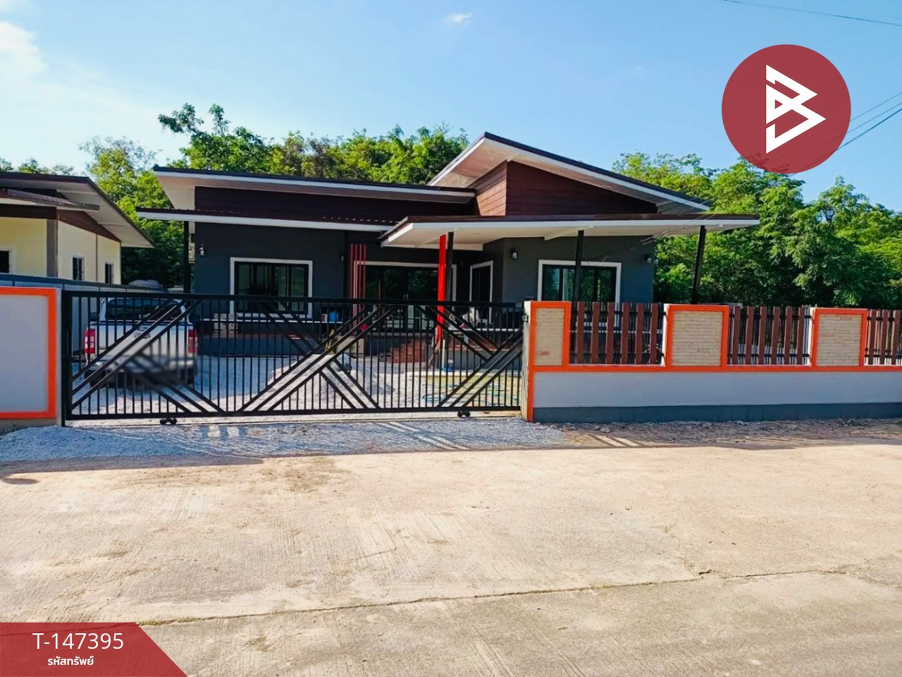 ขายบ้านเดี่ยวชั้นเดียว เนื้อที่ 90.2 ตร.วา ต.หนองปลิง กำแพงเพชร ทำเลดีติดถนน
