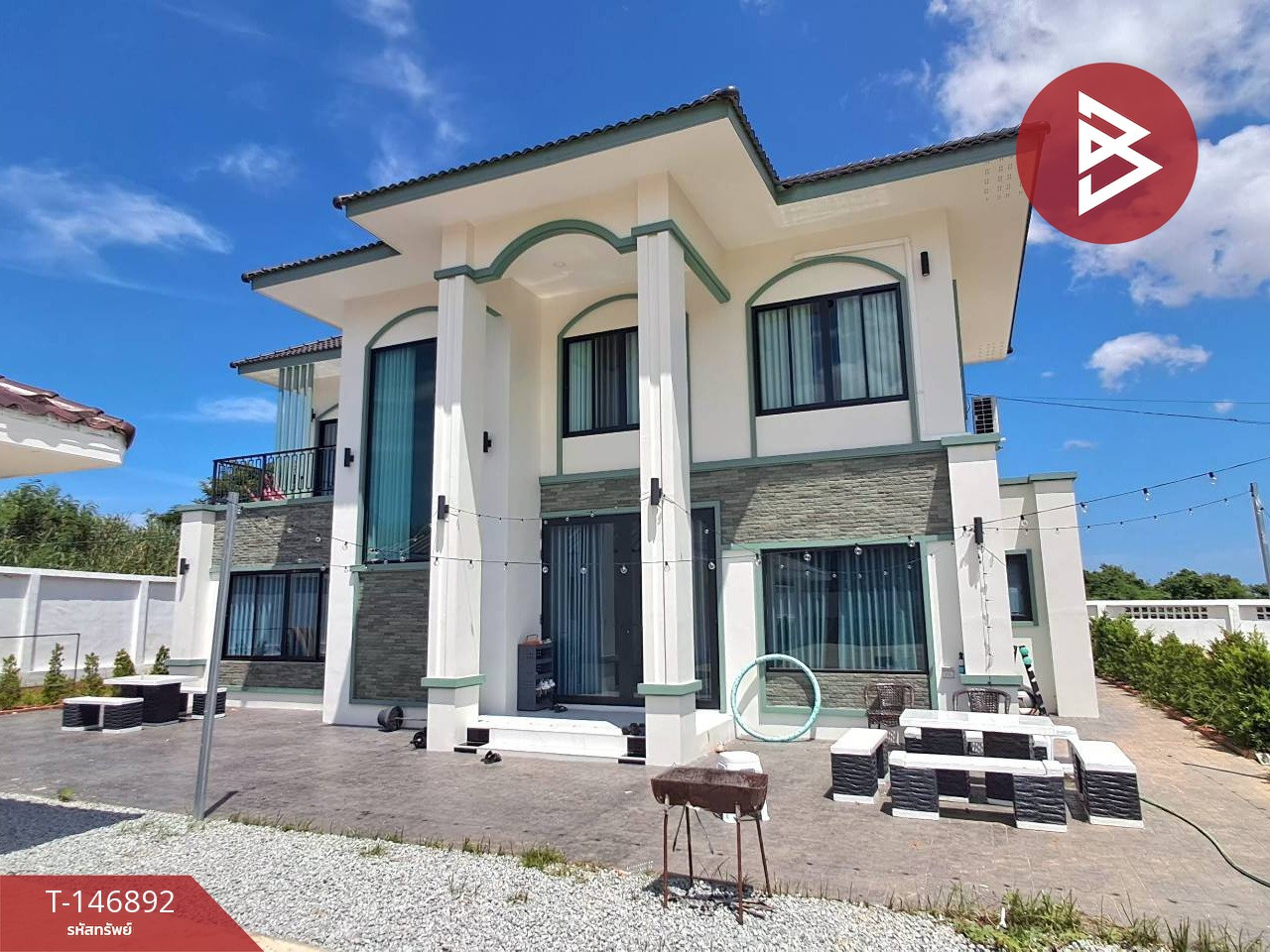 ขายบ้านเดี่ยว พร้อมที่ดิน เนื้อที่ 2 ไร่ 1 งาน 17.4 ตร.วา ศรีราชา ชลบุรี วิวภูเขาพื้นที่กว้าง