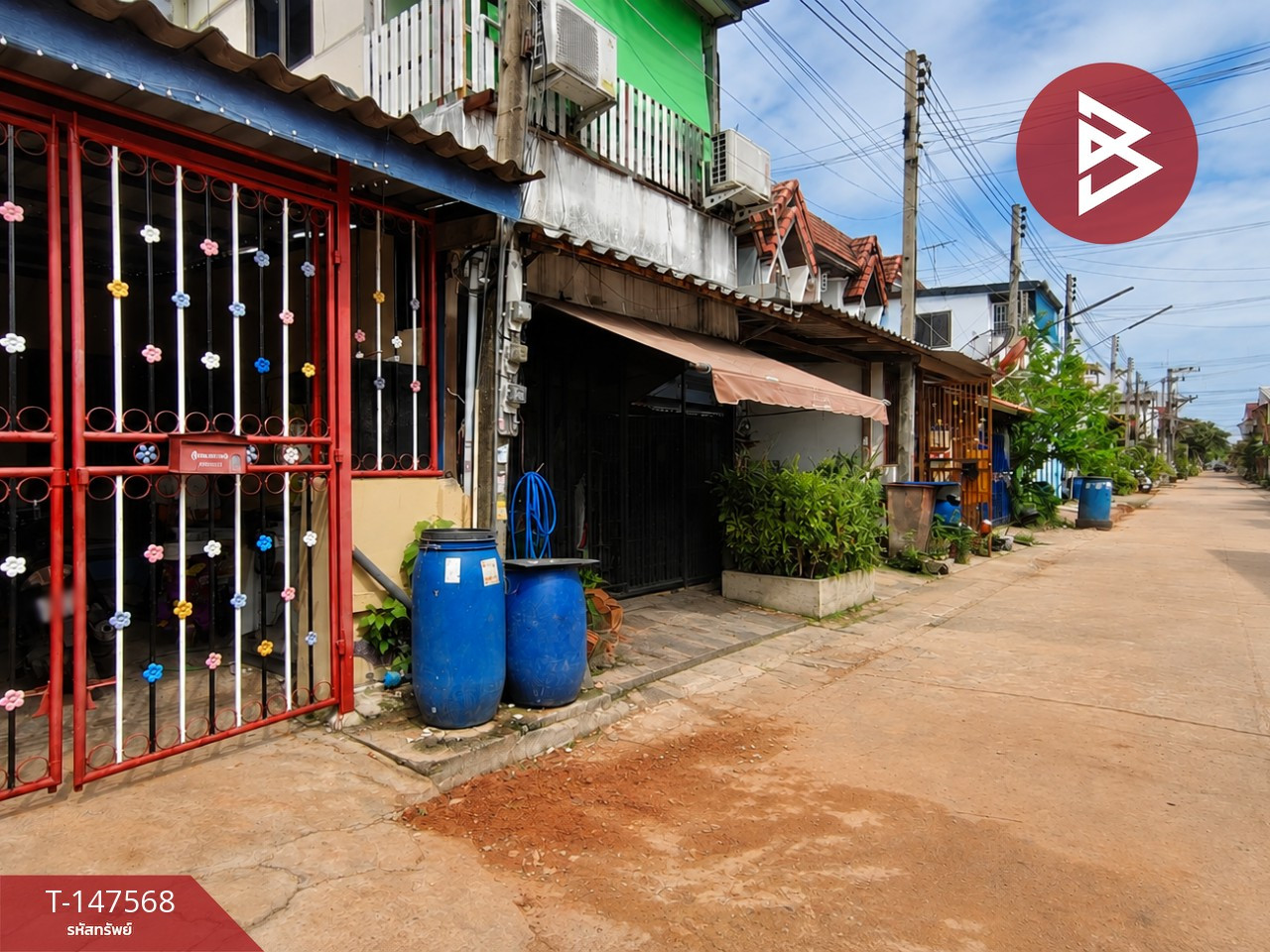 ขายทาวน์เฮ้าส์ 2 ชั้น  หมู่บ้านวังมณี 30 (Baan Wungmanee) ไร่ขิง สามพราน นครปฐม