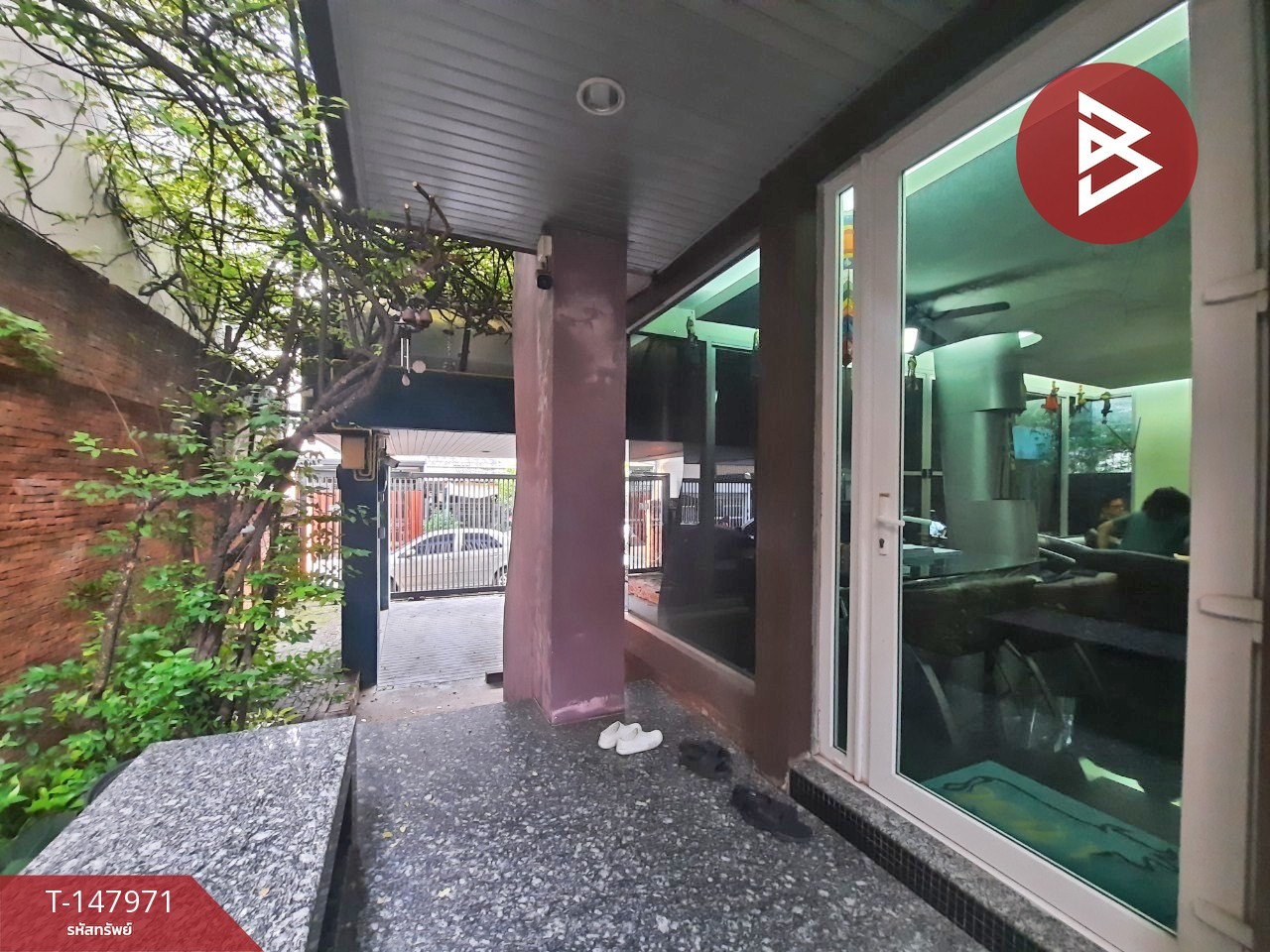 ขายบ้านเดี่ยวพร้อมที่ดิน เนื้อที่ 56 ตร.วา บางซื่อ กรุงเทพมหานคร
