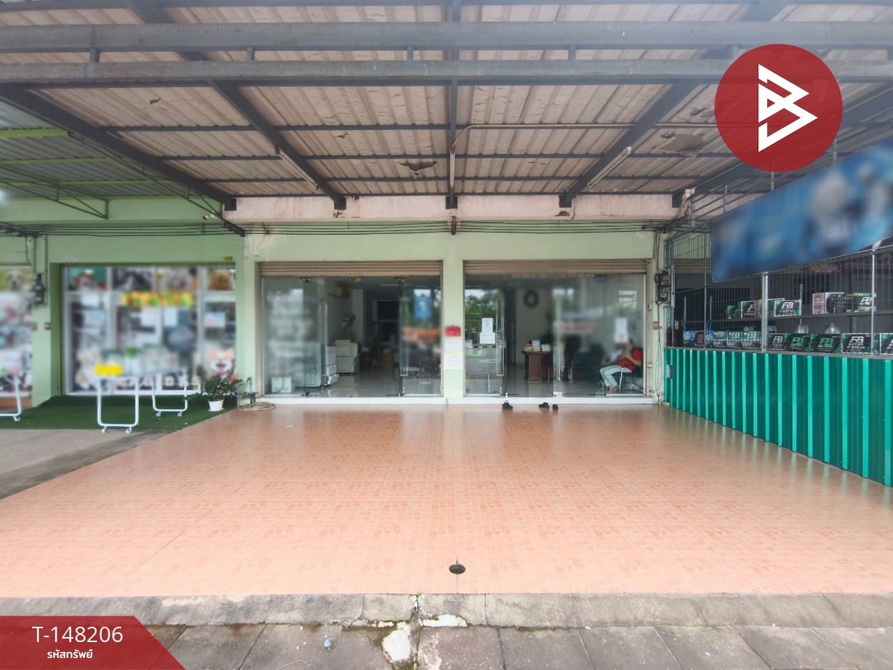 ขายอาคารพาณิชย์ 3 ชั้น เนื้อที่ 64 ตร.วา ท่าใหม่ จันทบุรี ทำเลดีเยี่ยม ติดถนนสุขุมวิท ย่านชุมชน