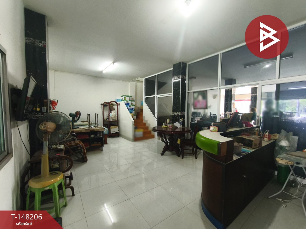 ขายอาคารพาณิชย์ 3 ชั้น เนื้อที่ 64 ตร.วา ท่าใหม่ จันทบุรี ทำเลดีเยี่ยม ติดถนนสุขุมวิท ย่านชุมชน