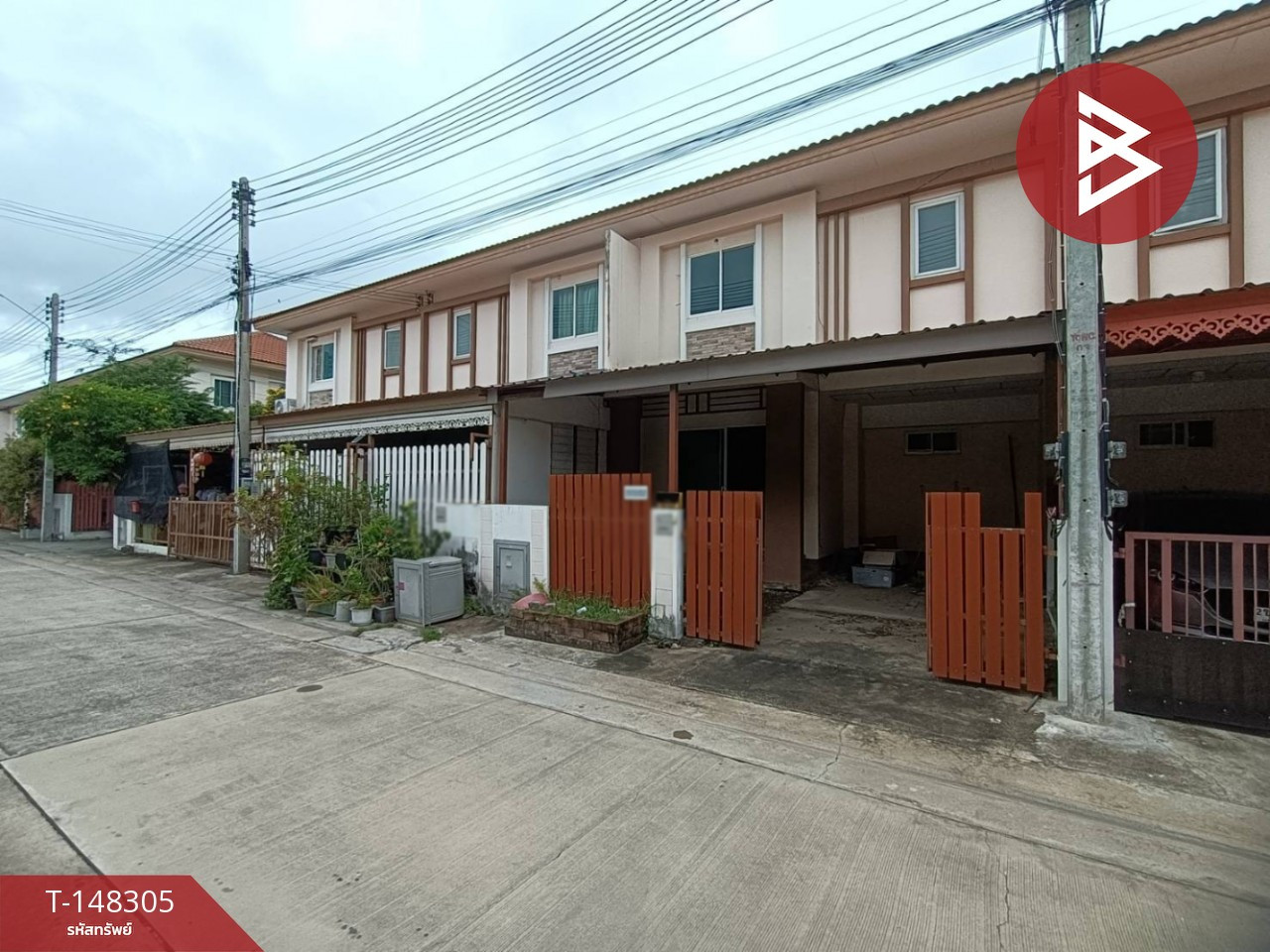 ขายทาวน์เฮ้าส์ หมู่บ้านไอลีฟ ทาวน์ พระราม2 กม.14 (I Leaf Town Rama2 Km.14) สมุทรสาคร