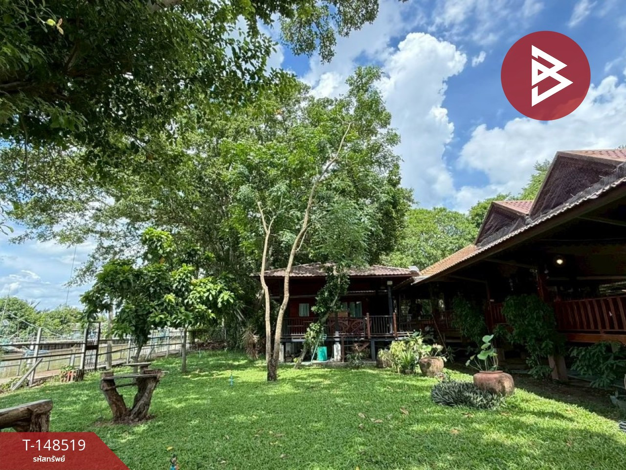 ขายบ้านเดี่ยวพร้อมที่ดิน เนื้อที่ 4 ไร่ 3 งาน 76 ตร.วา หนองจอก กรุงเทพมหานคร