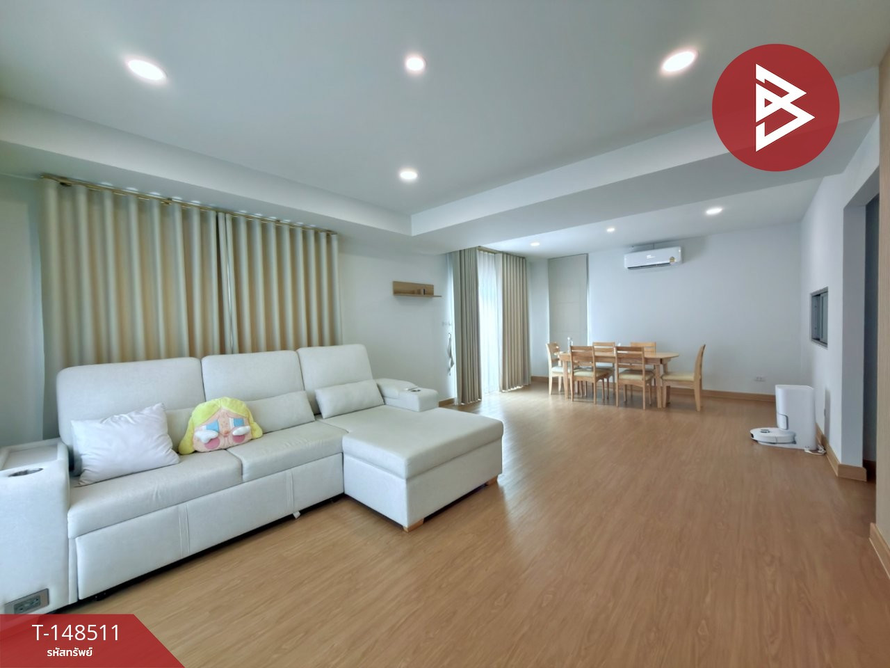 ขายบ้านแฝด หมู่บ้านแฟมิลี่ซิตี้ พานทอง (Family City Pantong) ชลบุรี