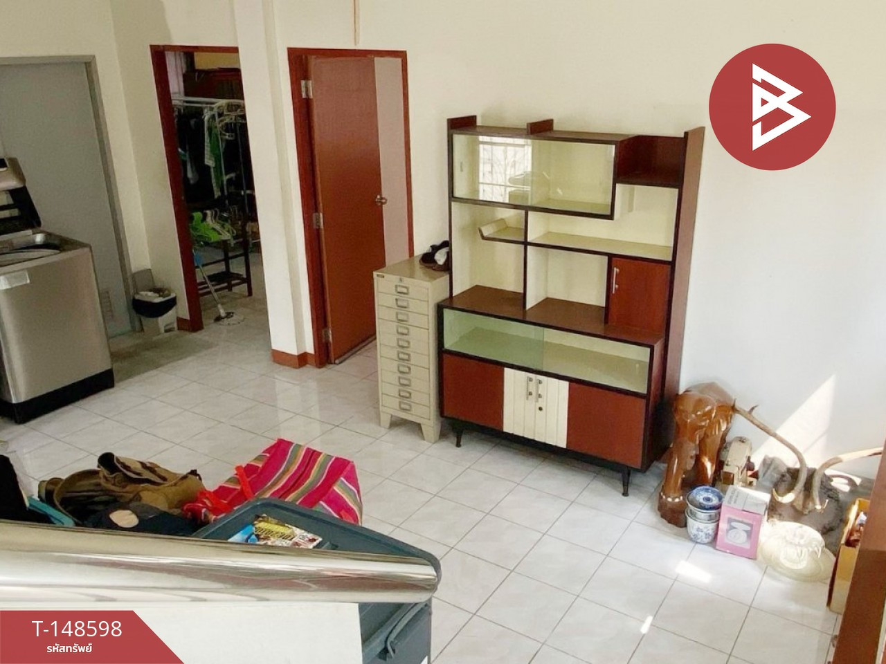 ขายบ้านเดี่ยวหลังมุม 3 ชั้น เนื้อที่ 52 ตร.วา ห้วยขวาง กรุงเทพมหานคร