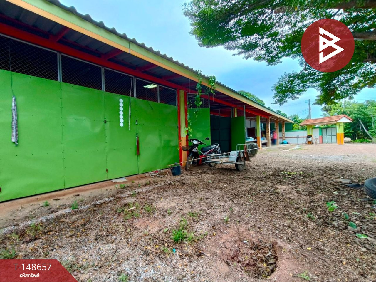 ขายบ้านเดี่ยวพร้อมที่ดิน เนื้อที่ 2 ไร่ 2 งาน 64.9 ตร.วา ปากท่อ ราชบุรี